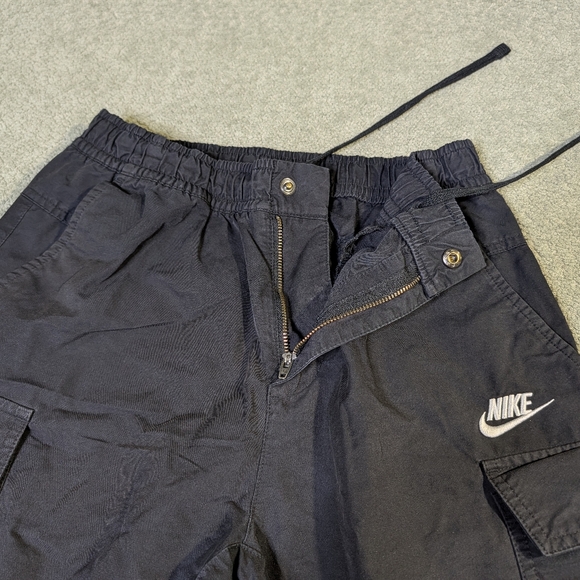 Nike Woven Utility Cargo Pants Black DD6520-010 Size Small Streetwear - Picture 5 of 10